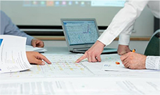 Mitarbeiter der Firma ZEKA Elektrobau GmbH