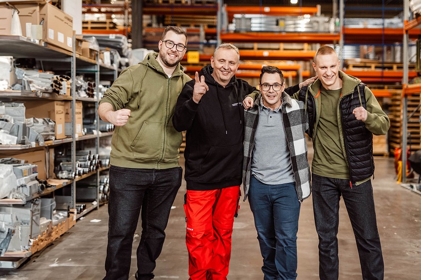 Team der Firma Dachdecker-Einkauf Ost