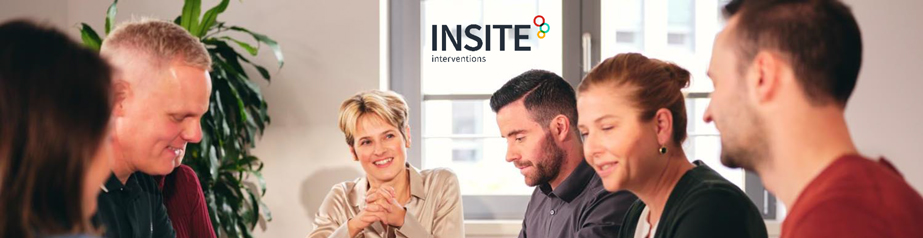 Team-Meeting, die Mitarbeiter am Diskussion der Firma INSITE-Interventions GmbH